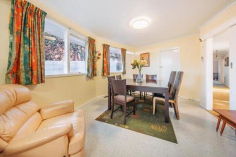 Doncaster Beautiful 4 Bedder+ Walking To Westfield - Foster Accommodation 7