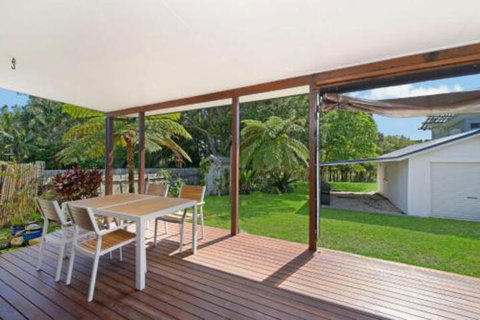 Herbs Hideaway 11 Belmore Street - Foster Accommodation 3