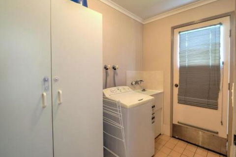 Affordable Holiday Home - Foster Accommodation 3