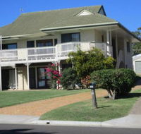 The Sun  the Sea in Hervey Bay