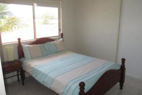 Superb Location Hervey Bay - Foster Accommodation 5