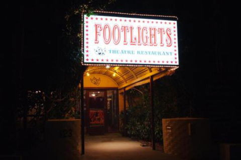 Footlights Theatre - Foster Accommodation 6
