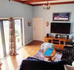 JUST 4 YOU amazing sea views WIFI fullly air conditioned king bed - Foster Accommodation