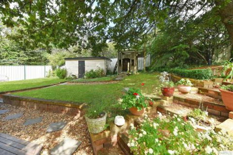 Lovel Cottage - Foster Accommodation 0