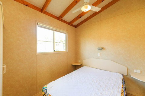 Reflections Holiday Parks Grabine - Foster Accommodation 5