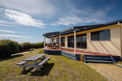 NORâ€™EAST Beaumaris - Foster Accommodation 0
