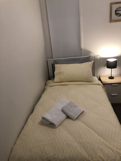 Apple House Tarneit North - Foster Accommodation 3