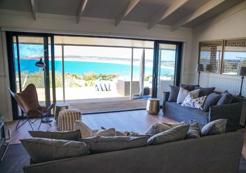 The Cape - Foster Accommodation 2