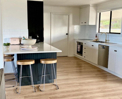 The Cape - Foster Accommodation 5