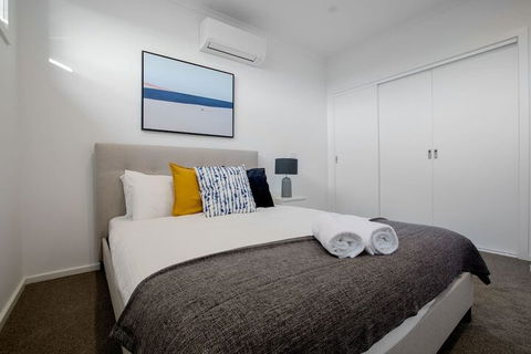 Trendy Sweet Home In Blackburn South - Foster Accommodation 2