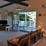 Wonky Pine Beach House NARRWALLEE 4 Bedroom - Foster Accommodation 1