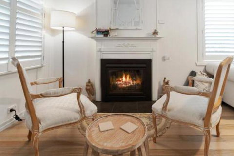 Amber Cottage Luxury Seaside Retreat With Outdoor Spa! - Foster Accommodation 2