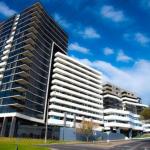 Modern Clean Luxury At The Right Price..... - Foster Accommodation 0