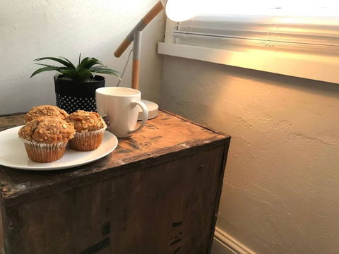 YSG The Edward Townhouse 151 Walk To Town - Foster Accommodation 6