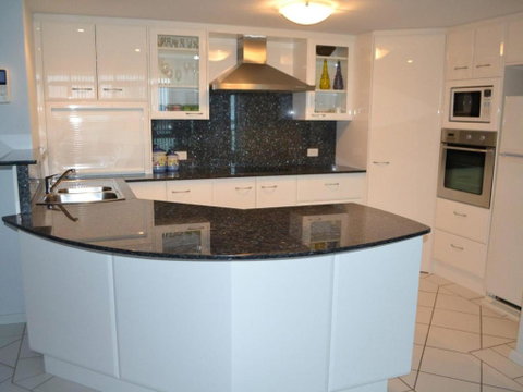 Solaire 5 - Foster Accommodation 3
