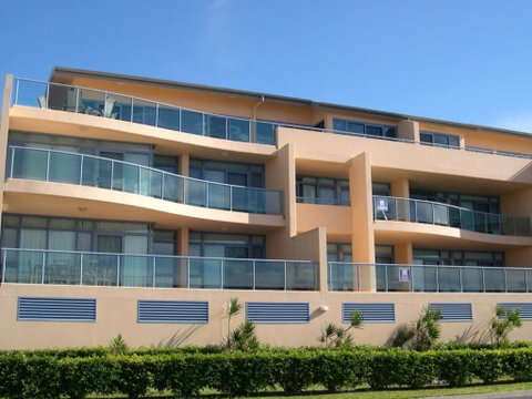 Solaire 5 - Foster Accommodation 4