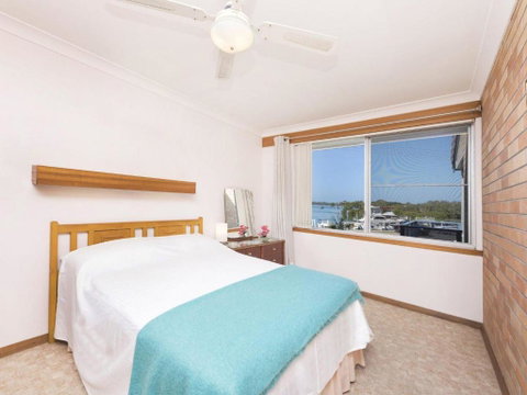 Fairholme 12 - Foster Accommodation 3