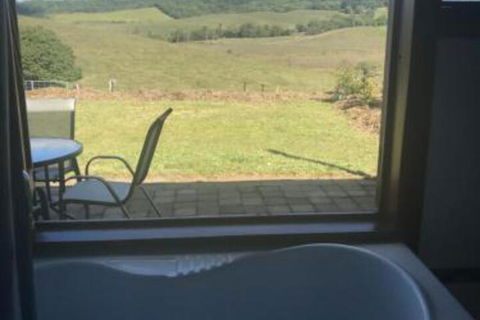 Clacherty Views - Foster Accommodation 5