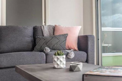 Marina View Apartment - Foster Accommodation 2