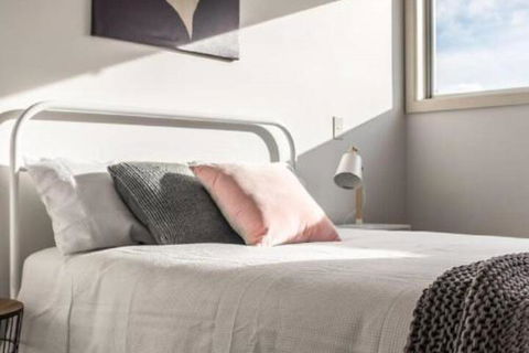 Marina View Apartment - Foster Accommodation 1