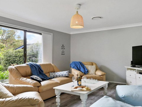 Gone Fishing! Air Conditioned Crisp & Clean - Foster Accommodation 6