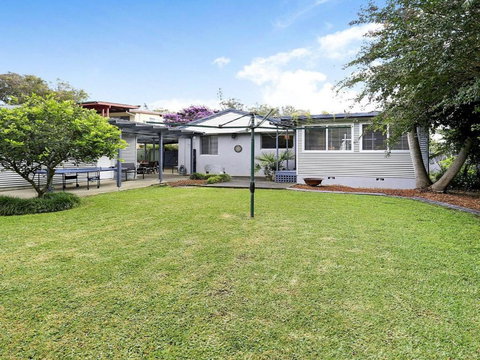 Gone Fishing! Air Conditioned Crisp & Clean - Foster Accommodation 2