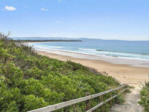 Gone Fishing! Air Conditioned Crisp & Clean - Foster Accommodation 5