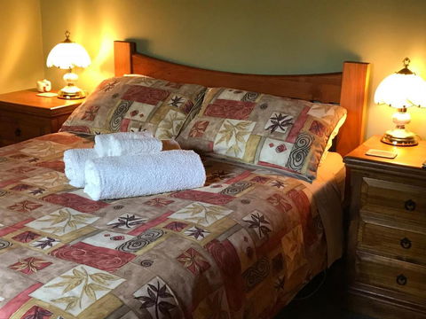 Acacia Hills Retreat - Foster Accommodation 5