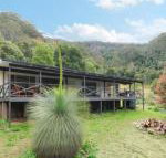 Cabbage Tree Farm Seclusion  tranquillity - Foster Accommodation