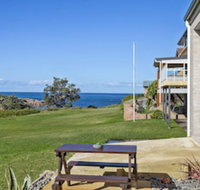 Whale Studio 1a Ocean Street - Foster Accommodation