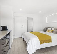 Dolphin Studio Apartment 1a Ocean Street - Foster Accommodation