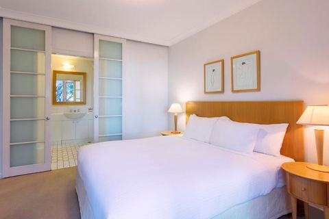 Apartments At 15 Thompsons - Foster Accommodation 6