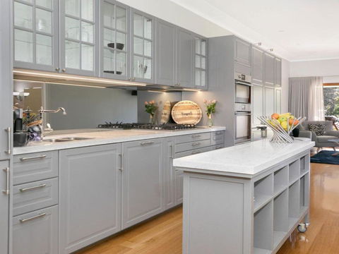 Advilla Stylish Charming & Central Location - Foster Accommodation 4
