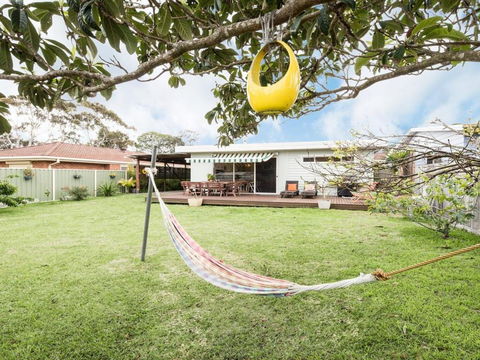 Callala Dreaming Mid Century Beach House - Foster Accommodation 4