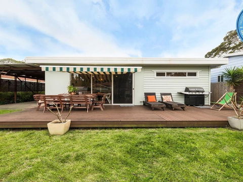 Callala Dreaming Mid Century Beach House - Foster Accommodation 5