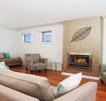 Surf Mist contemporary seaside duplex - Foster Accommodation