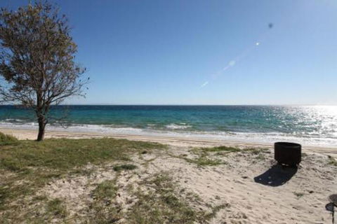 Signal Cottage - Foster Accommodation 3