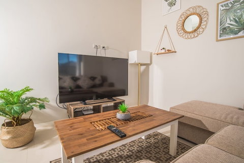 Peaceful 2kingbed Rootyhill Townhouse Near Station - Foster Accommodation 2