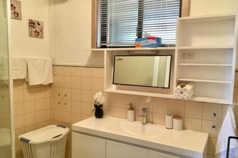 Tree Of Love Farm Stay - Foster Accommodation 7