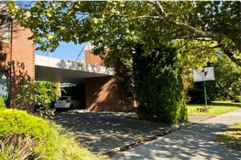 Classic Twin Bed Room 1 In Oakleigh - Foster Accommodation 5