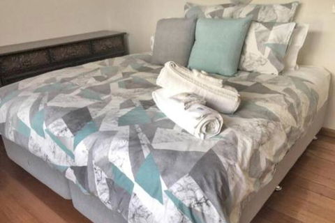 Rye 6 Carpark Walk To Shops Beach Wine Wifi & Netflix - Foster Accommodation 3