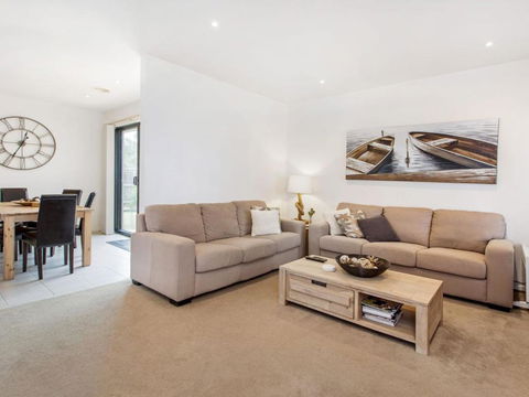 COASTAL HAVEN DROMANA - Foster Accommodation 1