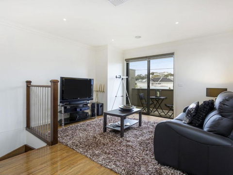 LA DOLCE VITA RETREAT RYE - Foster Accommodation 6