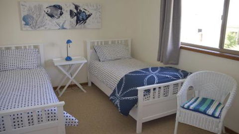 Lighthouse Palms - Foster Accommodation 6