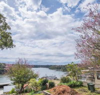 Scenic Illawong Riverside Getaway 1bed1bath Unit - Foster Accommodation