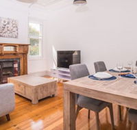 Beautiful Pre-loved Ashfield 4 Bedroom Home - Foster Accommodation