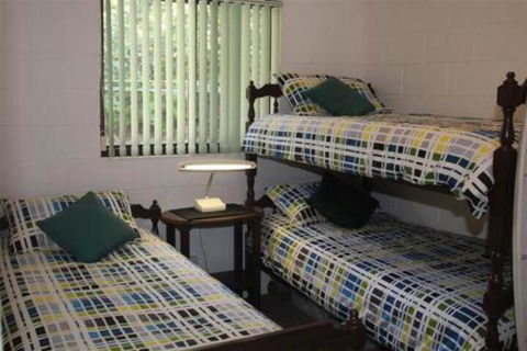 VILLA MANYANA 7 - Foster Accommodation 2