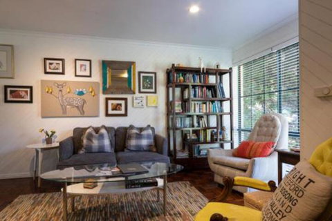 Laurens Place - Foster Accommodation 0