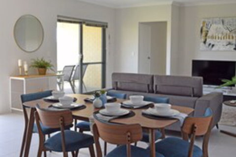 The Kingsley's Place Piara Waters - Foster Accommodation 0
