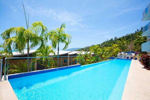 Spacious Tropical Sanctuary Ocean Views - Foster Accommodation 6